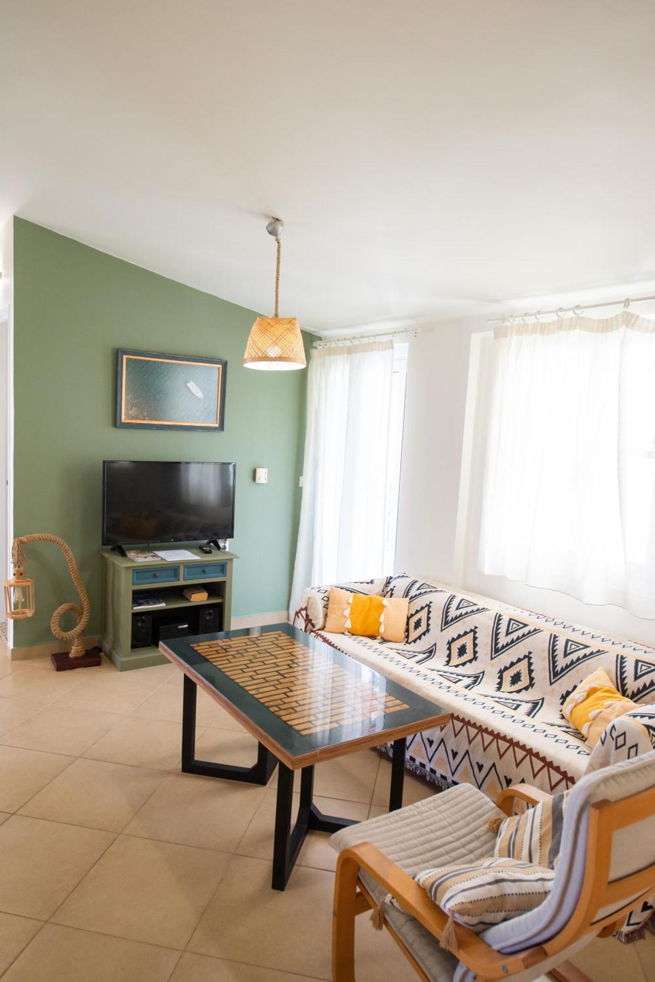 Nadia'S Place Poros Town ภายนอก รูปภาพ